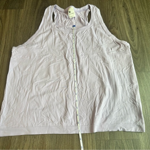 ALL IN MOTION Athletic Top - Picture 5 of 6